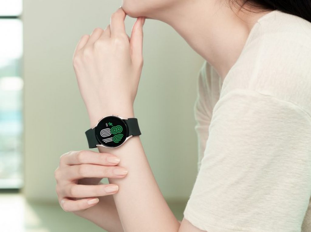 Samsung Galaxy Watch 4 отслеживание